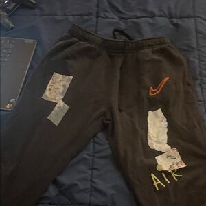 Nike mens Black Joggers vintage swoosh “air” design